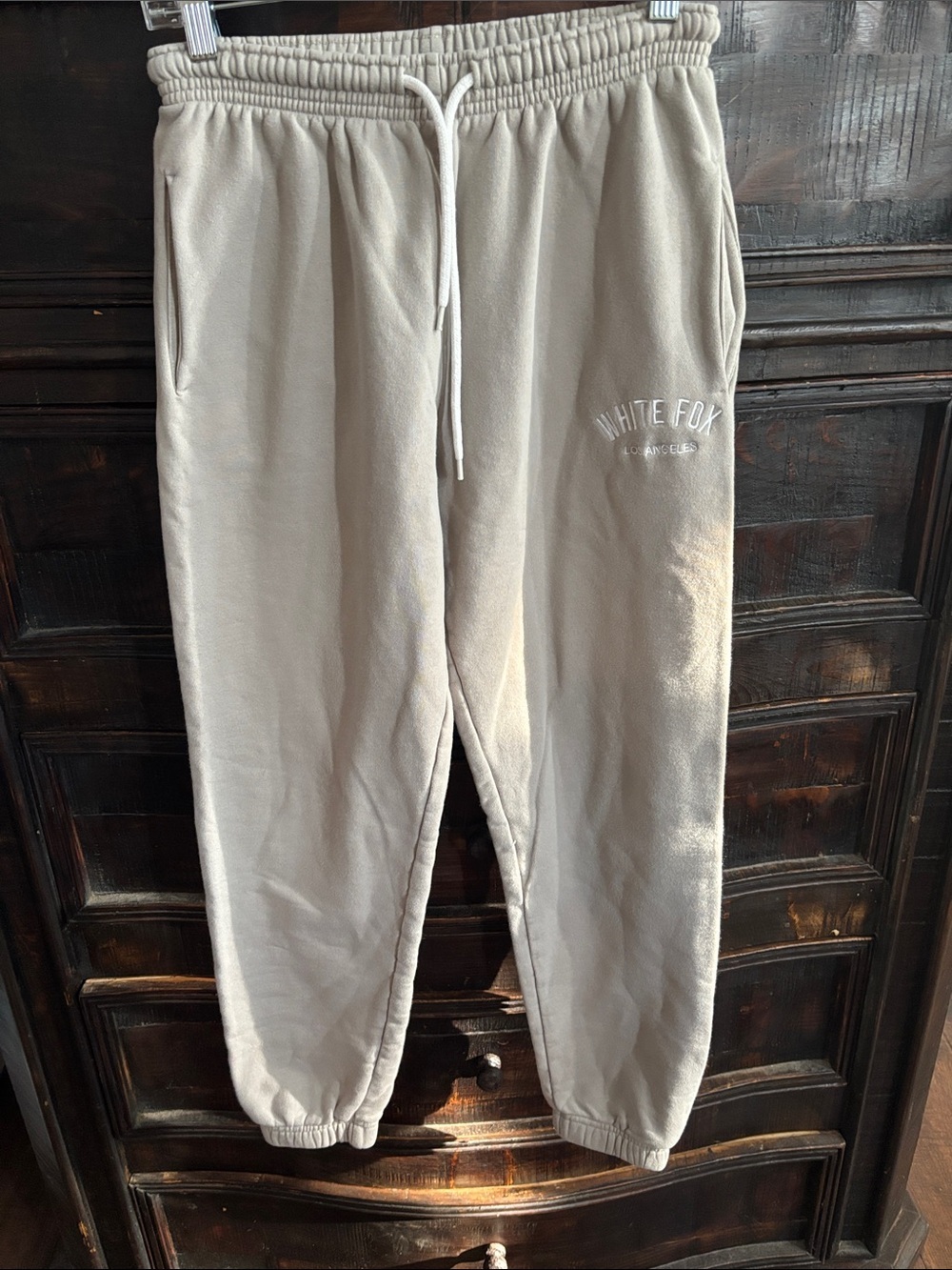 White Fox Boutique Offstage Sweatpants Moon size S